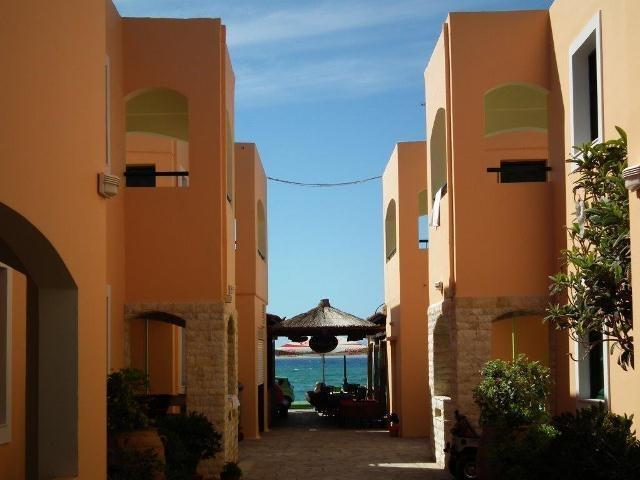 Pella Apartments Gouves Exterior foto